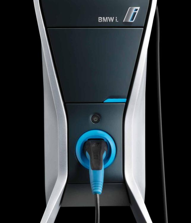 BMW-Charging-Station-Wallbox-Pure-i-Charging-Station-EVSE-1.jpg